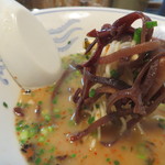 博多ラーメン ばりこて - キクラゲもう一枚