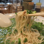 博多ラーメン ばりこて - 更に