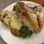 メソン･バスカ - 