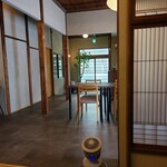 蕎麦とみず - 店内　その１