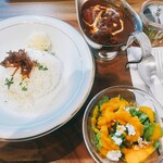 TRAD - ビーフカレー　サラダセット