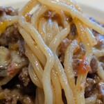 グリル ザ アール - 麺が独特というか
            あたしは経験値が低くて知らんかもだが
            初めて食べる感じ(ﾟдﾟ)ｳﾏｰ