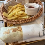 CAFE RAFU - ラップサンドポテトセット