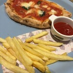 ピッツァ サルバトーレ クオモ - 