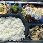 エプロン惣菜 - 揚げ煮弁当　タルタル付き