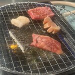 立食焼肉 一穂 - 各種お肉