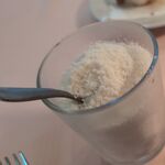 アントニオ - ミネストローネにトッピング用のチーズ