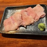 鶏焼専門店 マルエ - 