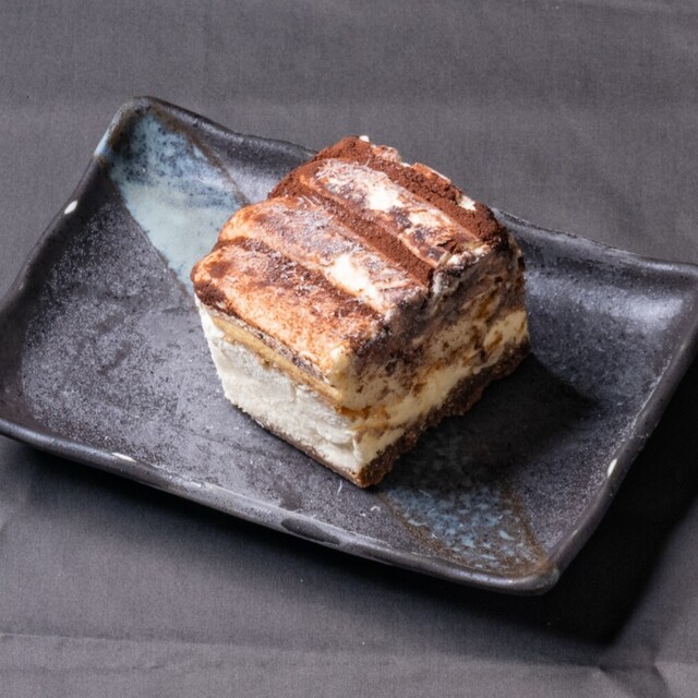 山形郷土料理 全席個室 六（【旧店名】全席完全個室居酒屋 無制限飲み放題 澪 山形駅前店） - 山形（居酒屋）の写真