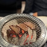 焼肉はうす たられば - 