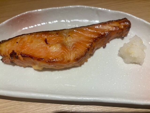 Oishii Sushi to Katsugyo Ryori Sakana no Manma Shinbashi photo 3