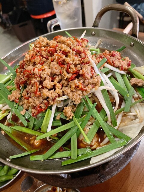 Ganso Taiwan Motsu-nabe Jin Sakae Ten