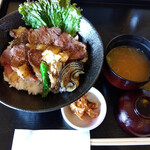 レンブラントゴルフ倶楽部札幌レストラン - 道産牛　ステーキ丼　1,800円