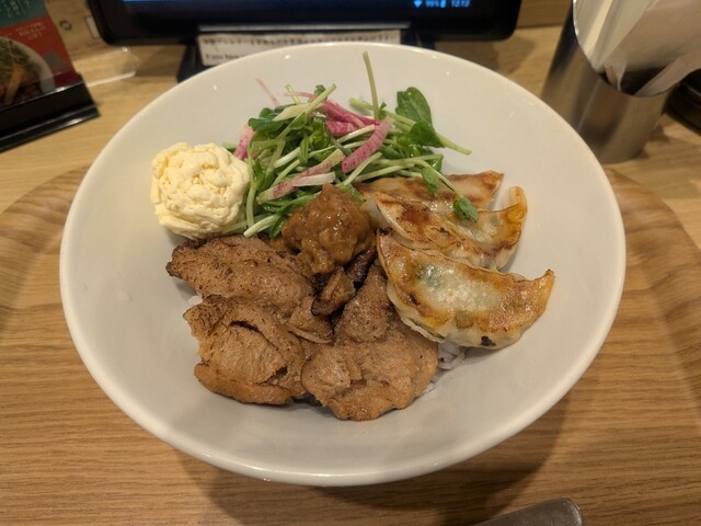 T's Tantan Guransta Tokyo