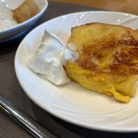 MIDO RESTAURANT PIC NIKA - フレンチトースト