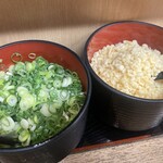 桂ちゃん - 卓上薬味　ネギ、天かす