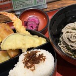 そばよし - 料理写真: