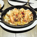 ミアスタンド - 海老といろいろきのこのアヒージョ