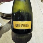 ミアスタンド - 泡