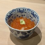 鮨　縁 - イクラの小丼