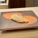 鮨　縁 - タイの昆布〆にぎり