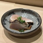 鮨　縁 - サワラの刺身（皮目炙り）