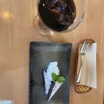 ボン・マルシェ - アイスコーヒーとガトーショコラ