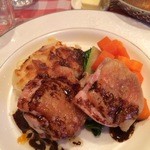 パザパ - メイン料理：鶏モモ肉のロースト　バルサミコ酢ソース