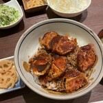 名古屋名物 みそかつ 矢場とん 名古屋駅名鉄店 - 