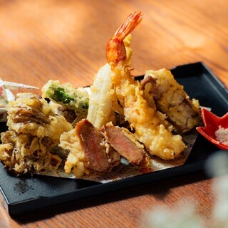 地物で作る季節料理と鮮魚で味わう旬の恵み。おでん、天ぷら