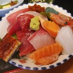 めし屋 - 海鮮丼