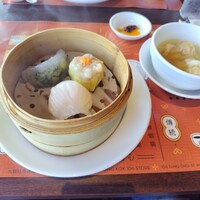 DimDimSum 大阪本店 - 