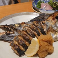 丸新 - サワラかぶと焼き