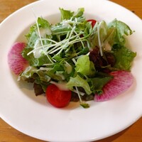 RED ROOM rooftop & grill - 