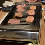 焼肉家 㐂ねん - ネギ塩牛タン