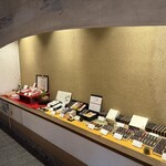 藤江屋分大 本店 - 素敵な和菓子ばかりです。