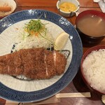 とんかつ　かつじん - 