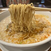 個室中華 頤和園 溜池山王店 - 