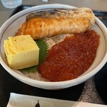 一夜干しと海鮮丼 できたて屋 ステラプレイス店 - 