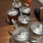 海南鶏飯本舗 - 