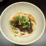 徳ㇵ本也 - 牛しぐれ冷やしうどん