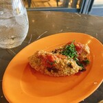 LAS DOS CARAS MODERN MEXICANO Y TACOS - 