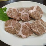 焼肉 勝ちゃん - ひとくちバーグ