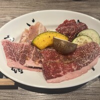 焼肉&手打ち冷麺 二郎 KANAYAMA - 