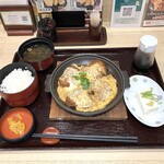 丼丼亭 - かつとじ定食