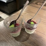 黒毛和牛焼肉 白か黒 - 