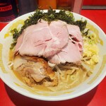 それいけ！たかちゃんラーメン - 神ブタ&神ローストポークのダブルポーク！！　これがデフォルトっ！！