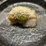 イル アオヤマ - 白甘鯛フリット 鷹峯唐辛子ソース