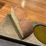 イル アオヤマ - フォカッチャ