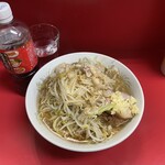 ラーメン二郎 三田本店 - 小ラーメン（ニンニク少しアブラ）